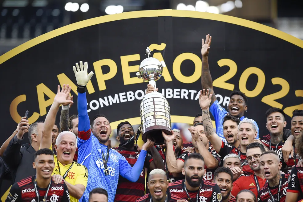 Mengão ainda na luta do primeiro lugar do grupo. Foto: Marcelo Cortes / Flamengo